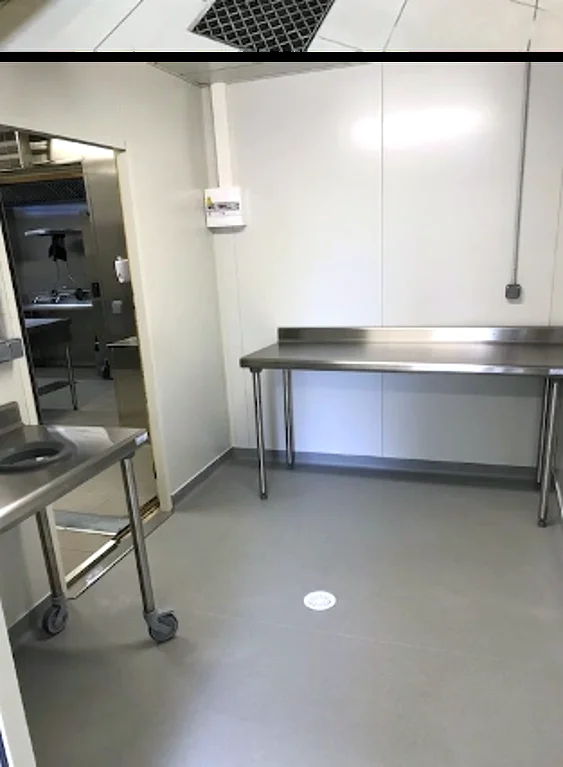 Laverie et plonge — collège La Fontaine du Roy