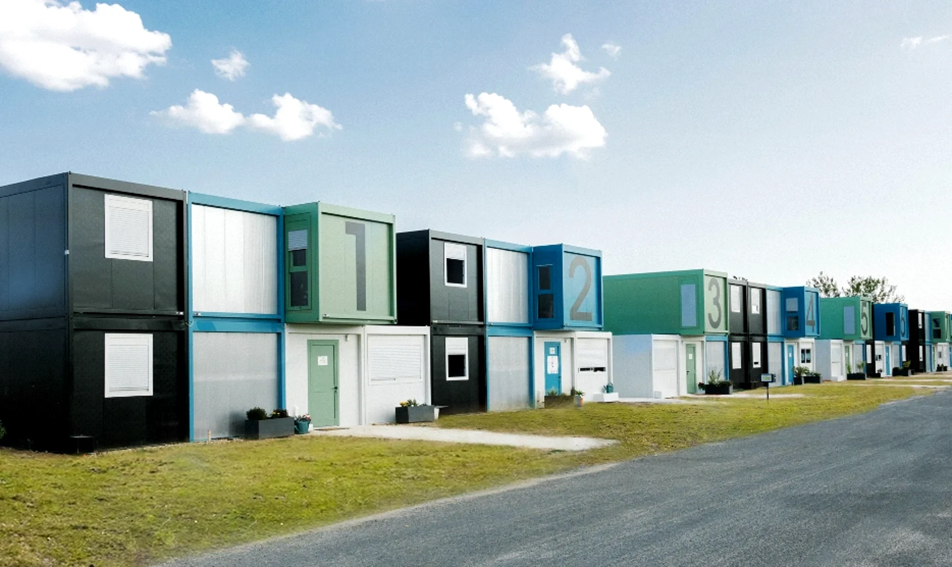 Ensemble de neuf logements individuels à étage — Action Enfance, Les Sablons